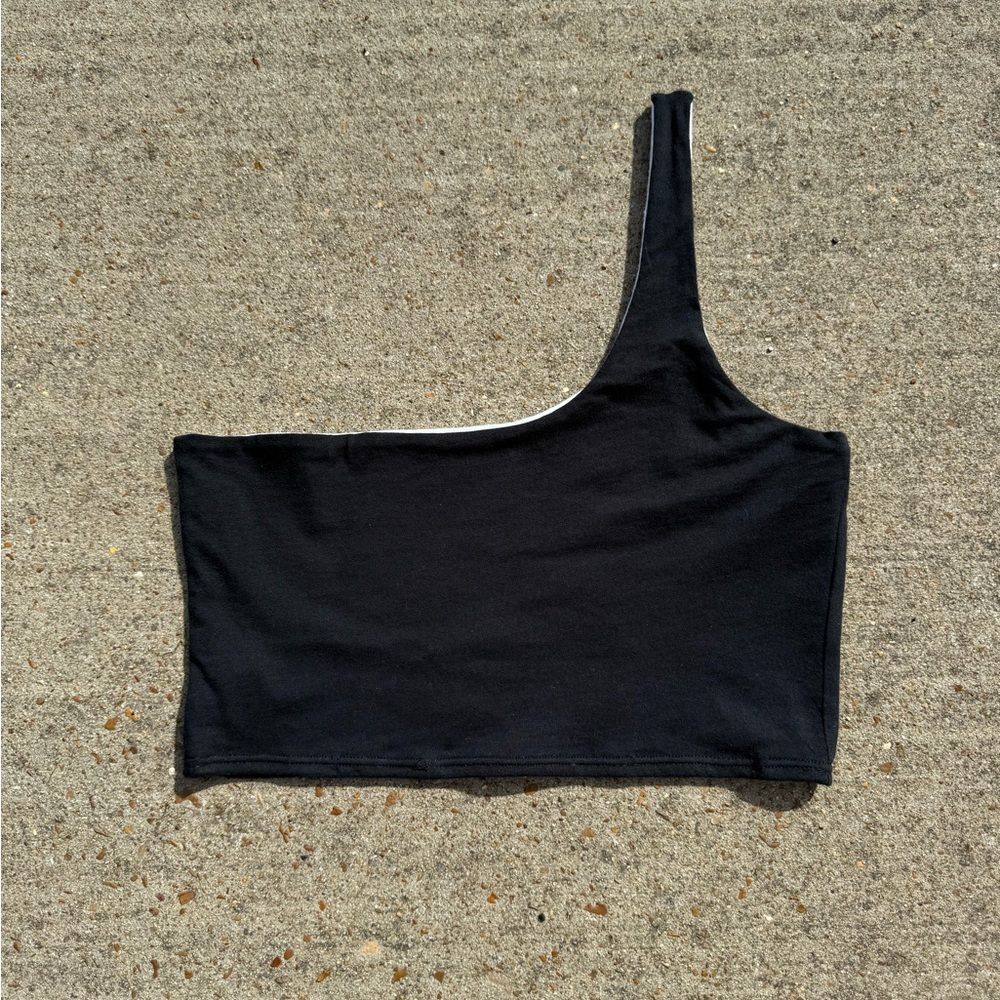 Black Asymmetrical Crop Top - Picture 2 of 4